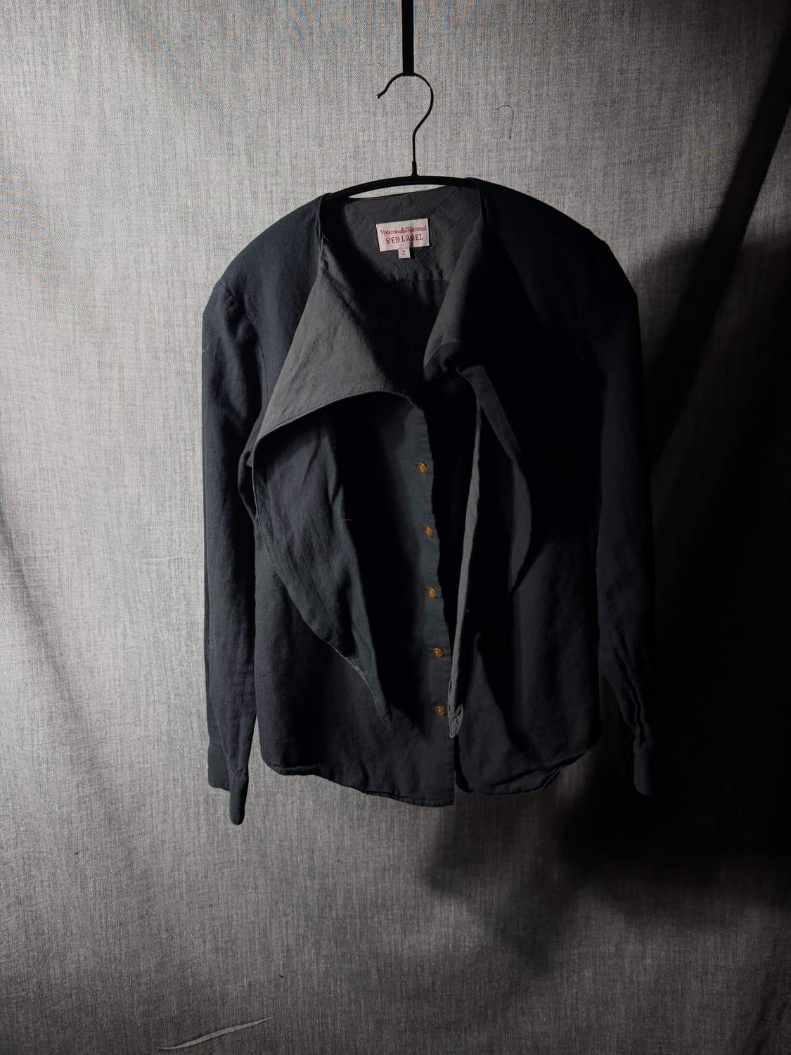 비비안웨스트우드 레드라벨 리본 ORB 셔츠 상품이미지3