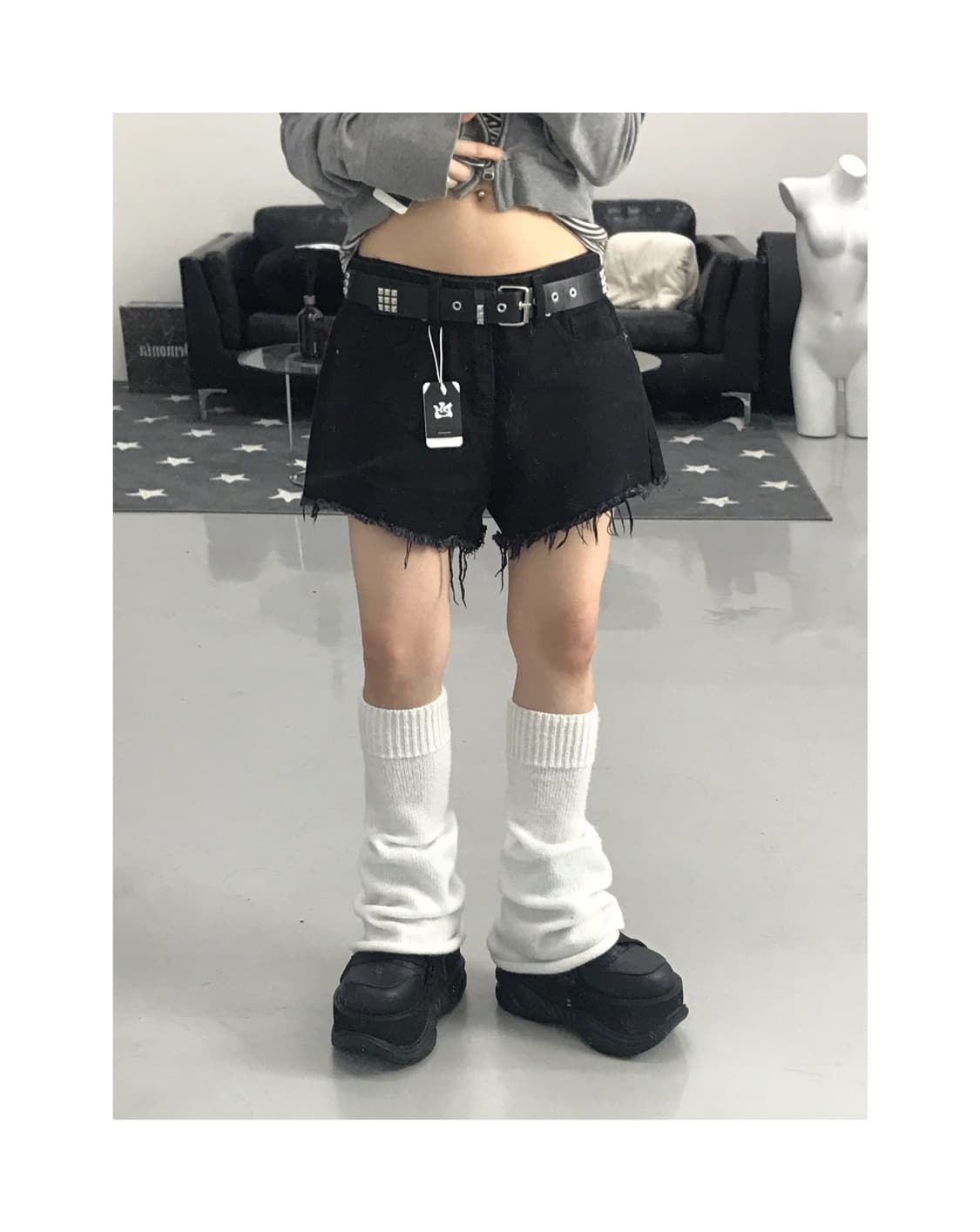 Gu Black Cotton Shorts 상품이미지1
