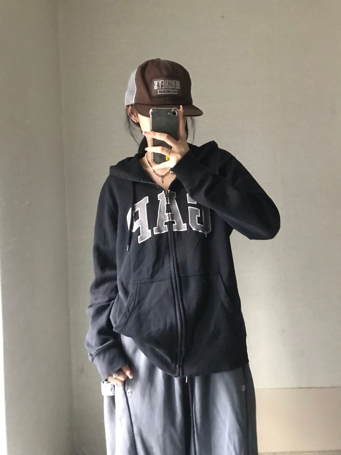 갭 블랙 후드집업 상품이미지3