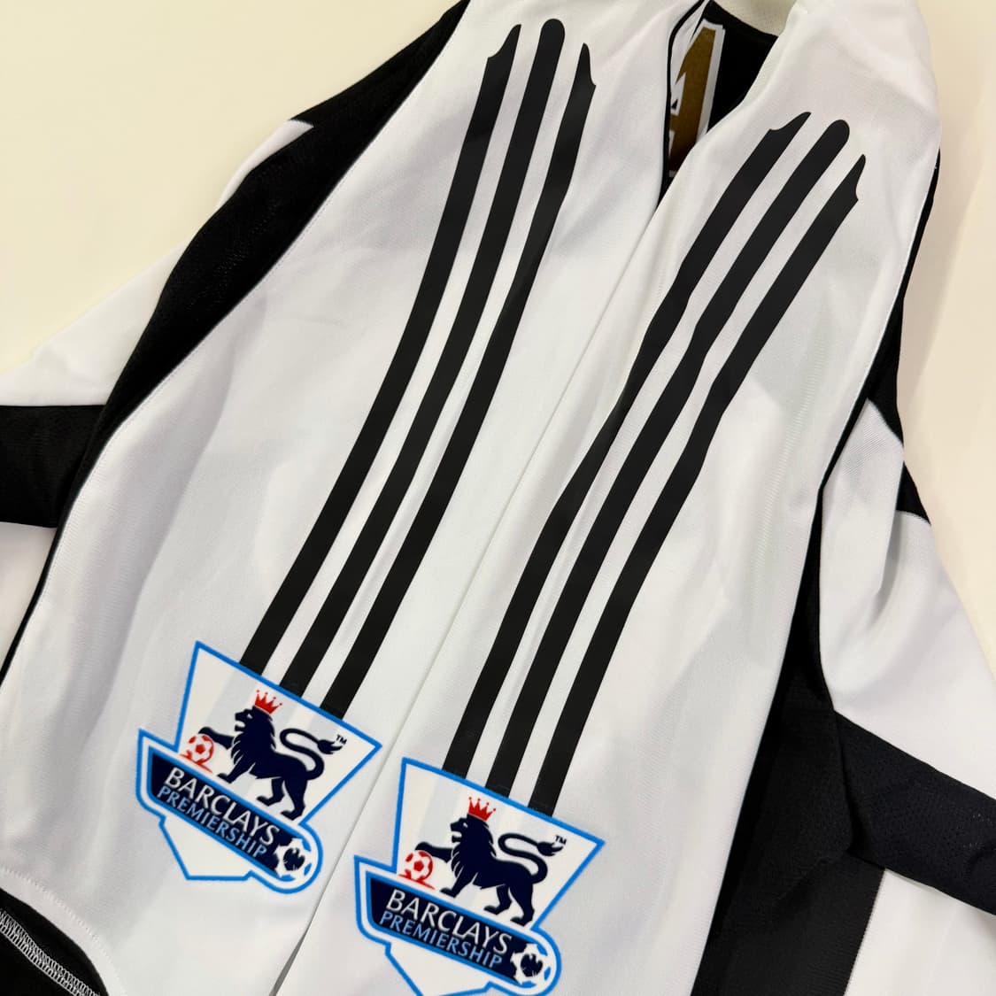 05-06 뉴캐슬 홈 시어러 유니폼 상품이미지5