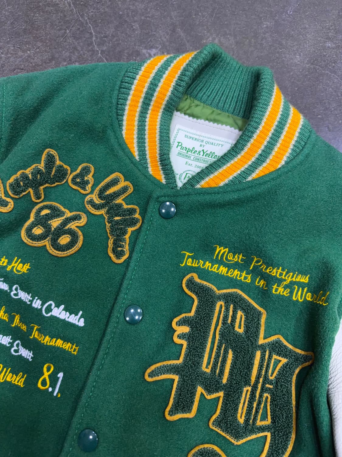 Purple&Yellow 부클 자수 소가죽 배색 스타장 바시티자켓 S 상품이미지3