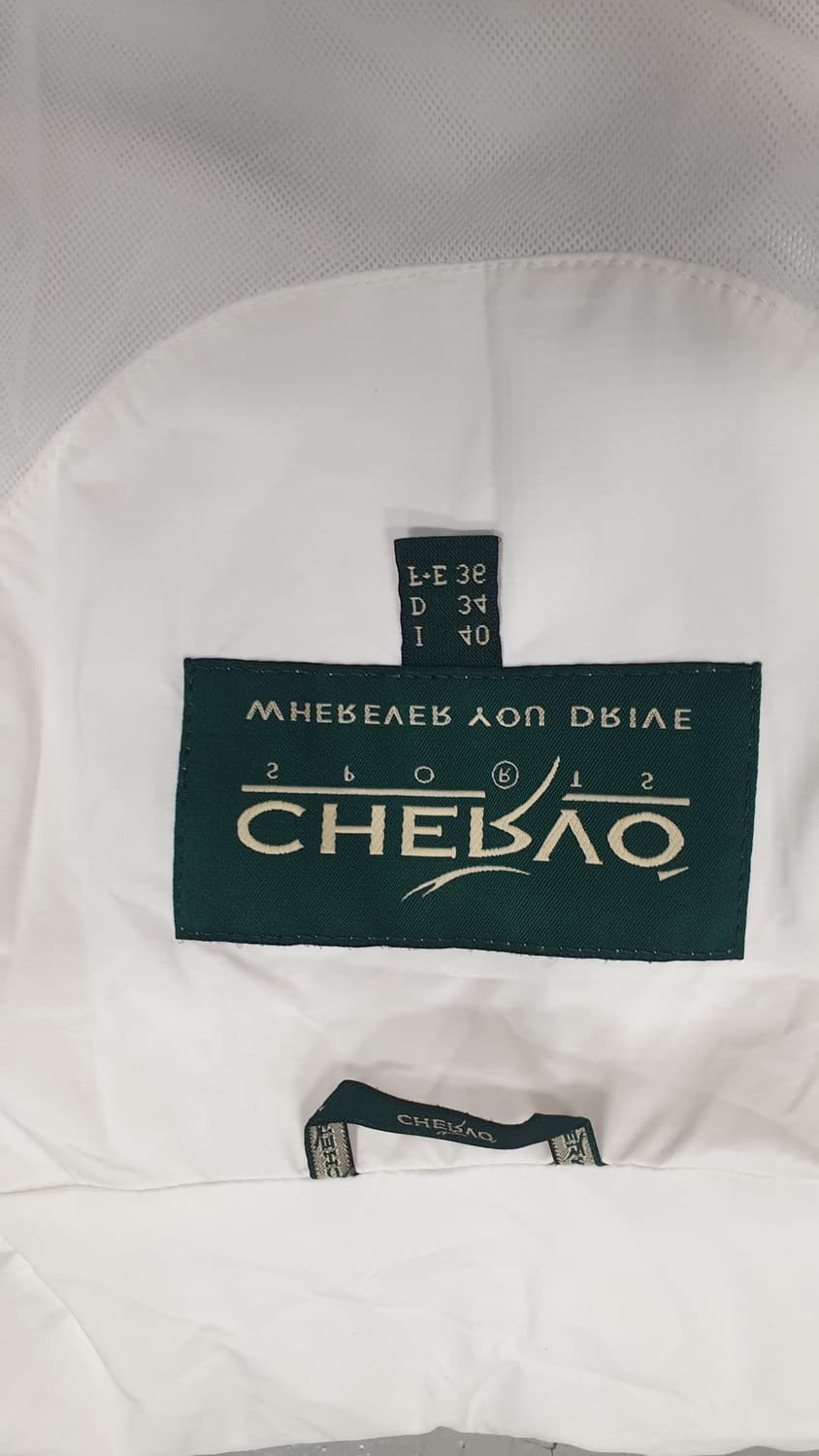 CHERVO 여성 화이트 바람막이 자켓40사이즈 상품이미지4
