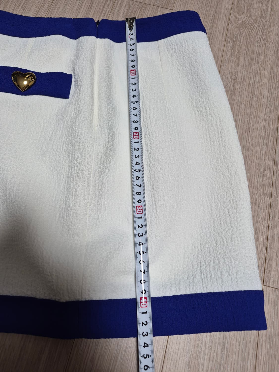 모스키노 블루 하트버튼 미니스커트 40(26~27) 상품이미지6