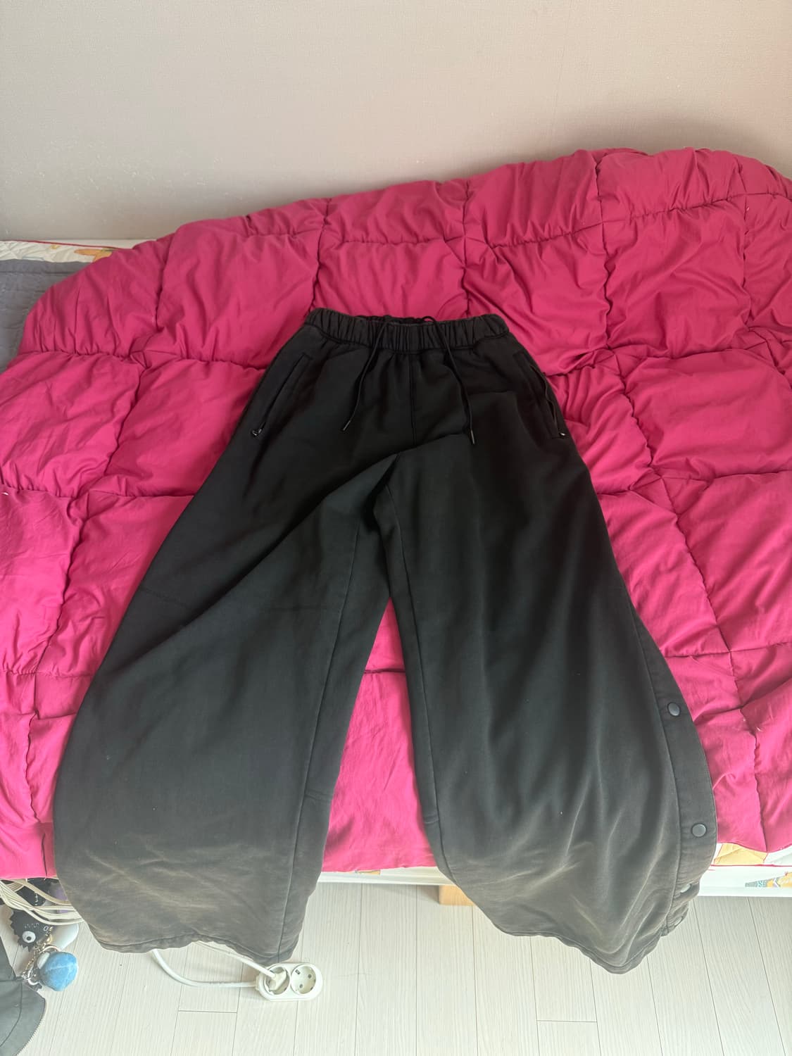 폴리테루 웜업스웻 블리치드 블랙 4사이즈 상품이미지1