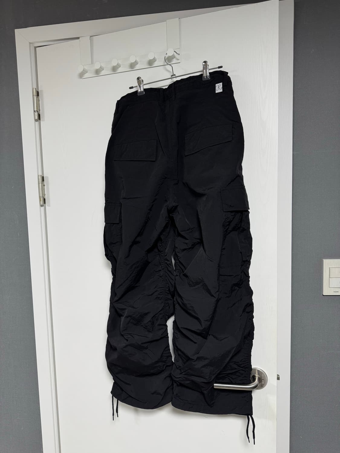 엑스톤즈 XP127 셔링 카고 팬츠 블랙 S 상품이미지7