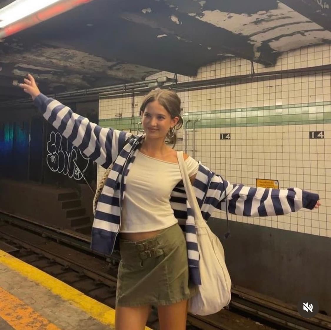 브랜디멜빌 스트라이프 기모 후드집업 상품이미지1