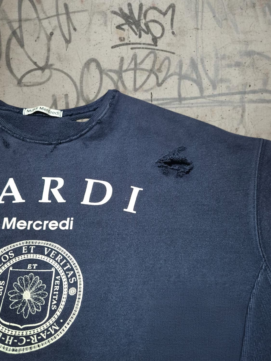 MARDI destroyed sweat shirts 상품이미지3
