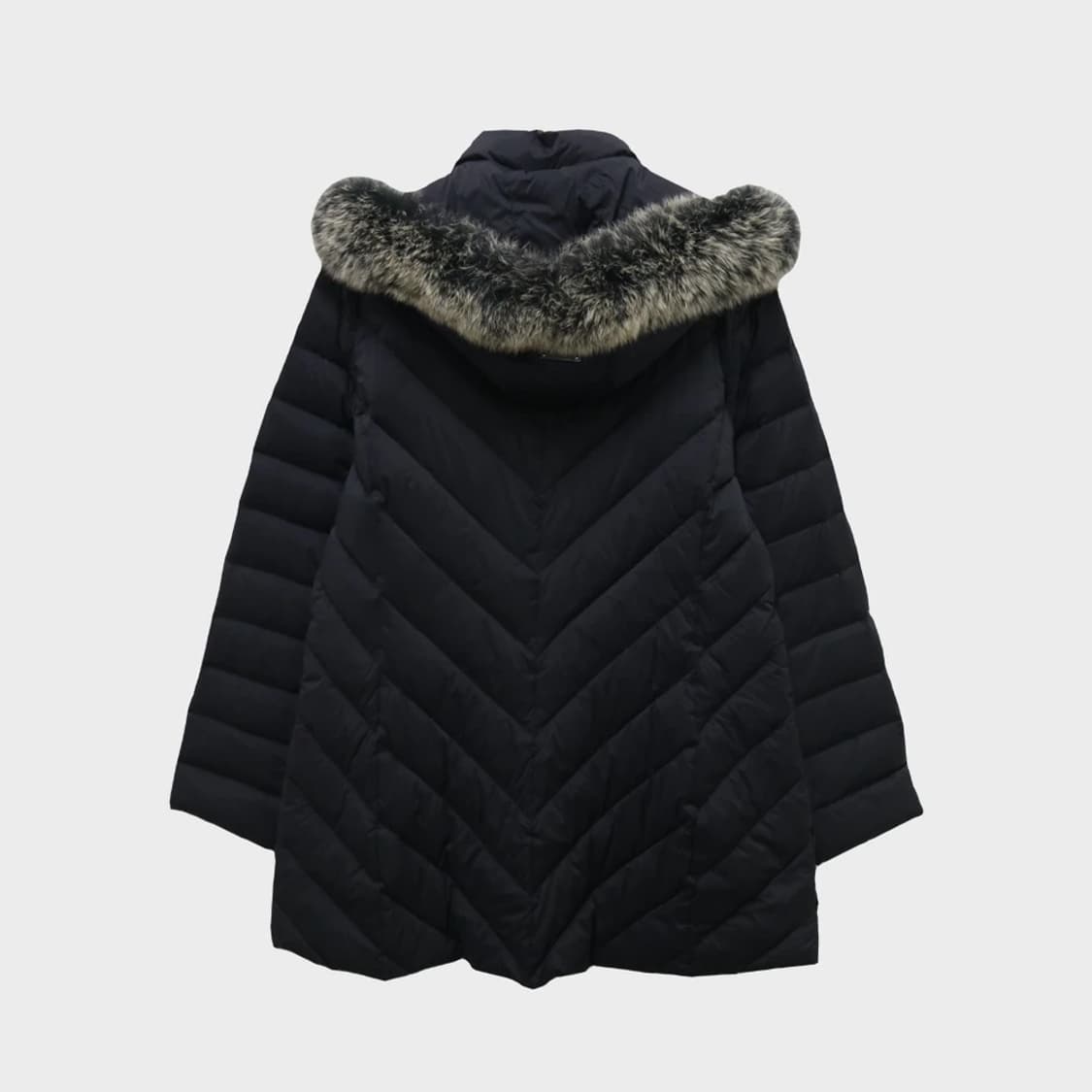 발망 브이컷 다운 패딩  60803 상품이미지2