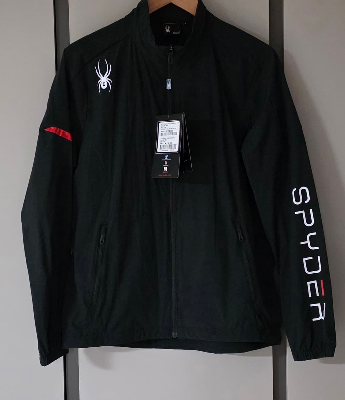 [새상품] 스파이더 남성 바람막이.
싸이즈 95~100
 상품이미지1