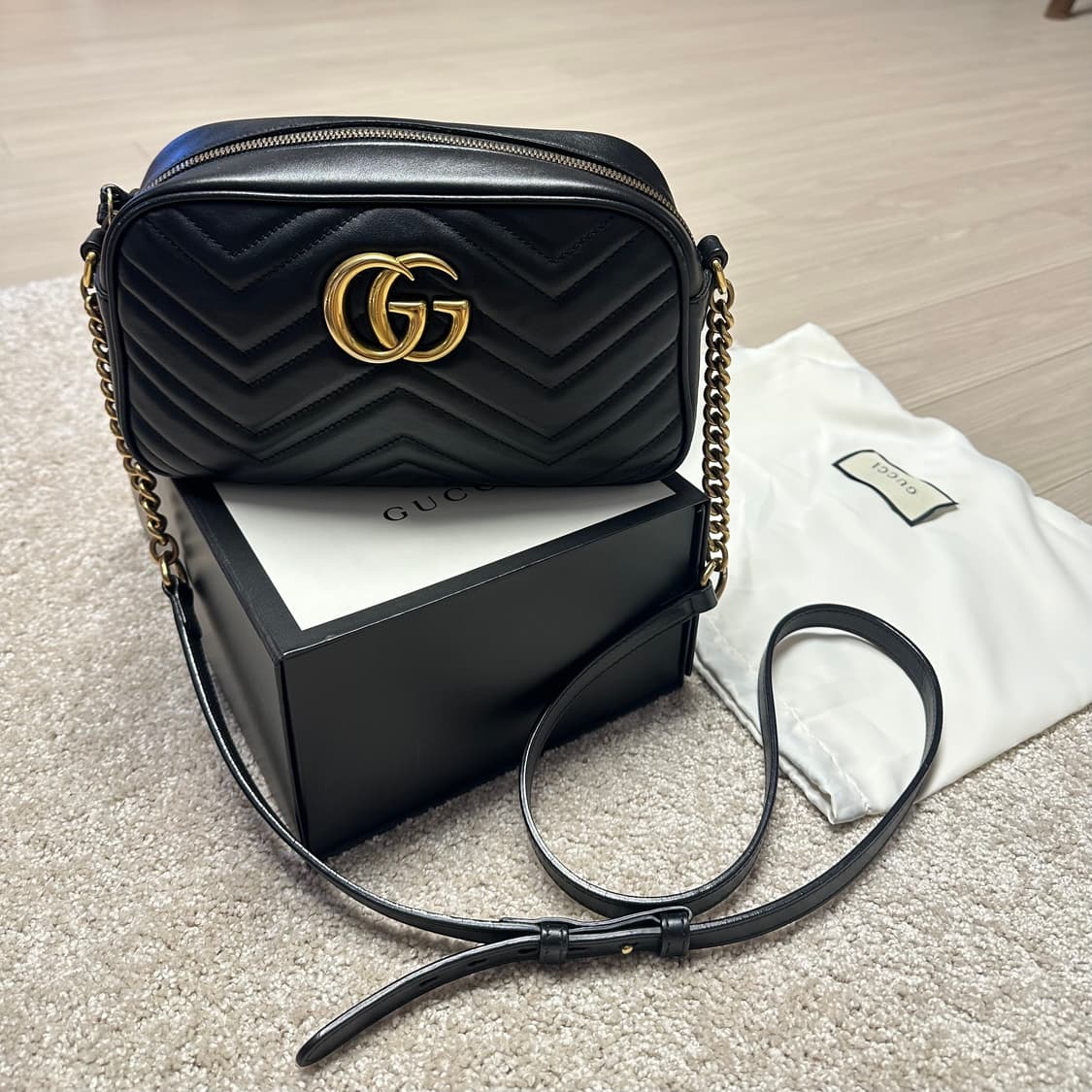 구찌 마틀라세 스몰 판매합니다 상품이미지1