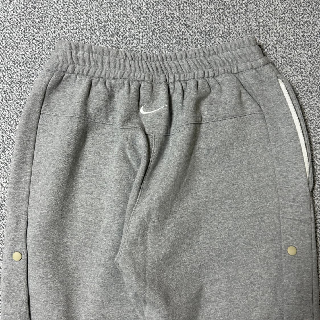 [정가 70만원] 나이키 피어오브갓 NBA 트레이닝 팬츠 상품이미지7