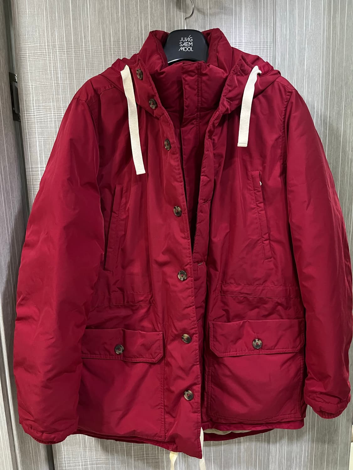 아크네 레드 패딩 48 상품이미지1