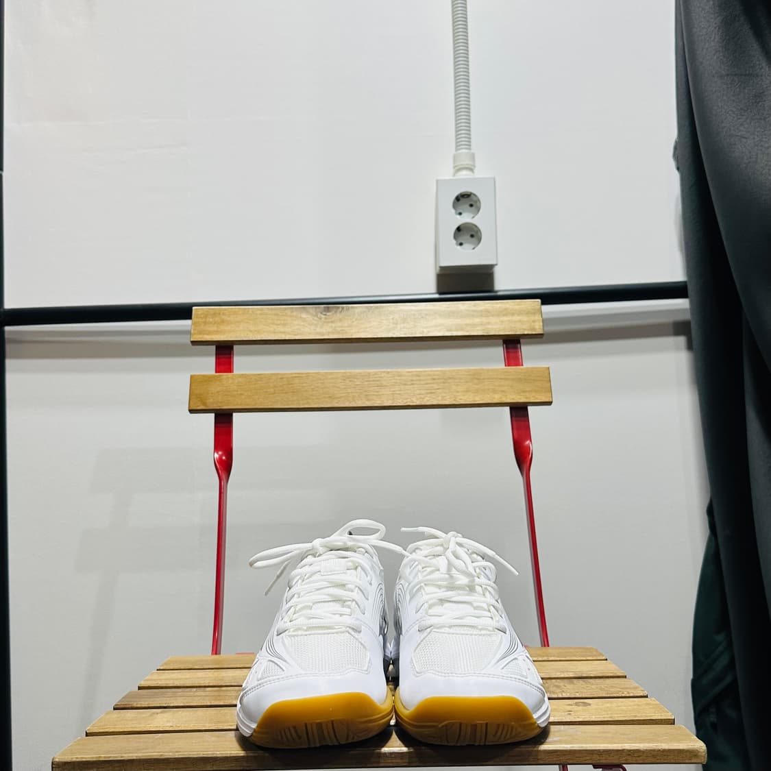 255) 미즈노 배드민턴화 남성 남지 운동화 사이클론 스피드3 상품이미지2