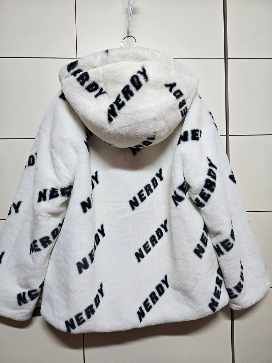 널디 리버시블 에코퍼 누빔패딩 후드자켓 상품이미지5