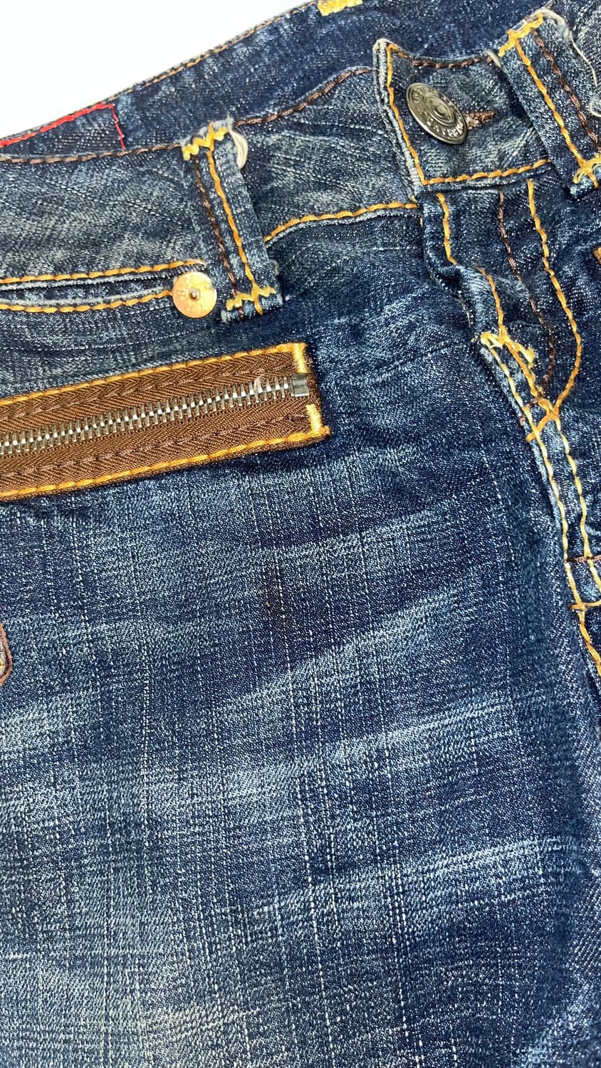 트루릴리젼 리리지퍼 로우라이즈 부츠컷 28 상품이미지3