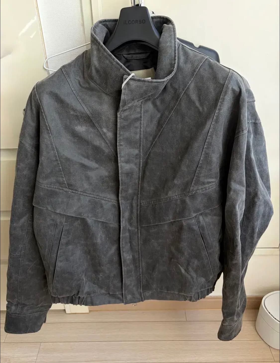 인사일런스 크랙 스웨이드 자켓 상품이미지1