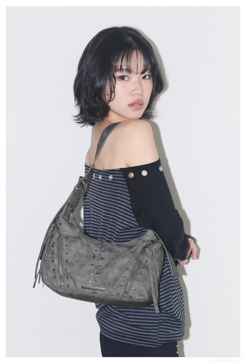 일리고 리프 아일렛 숄더 백 그레이 상품이미지2