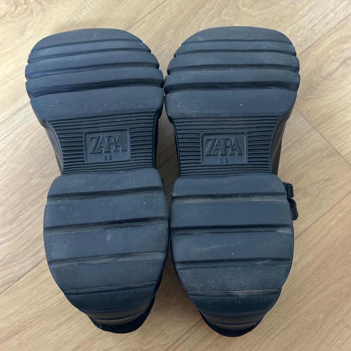 자라 스포츠 발레리나 플랫슈즈 블랙 38 상품이미지5