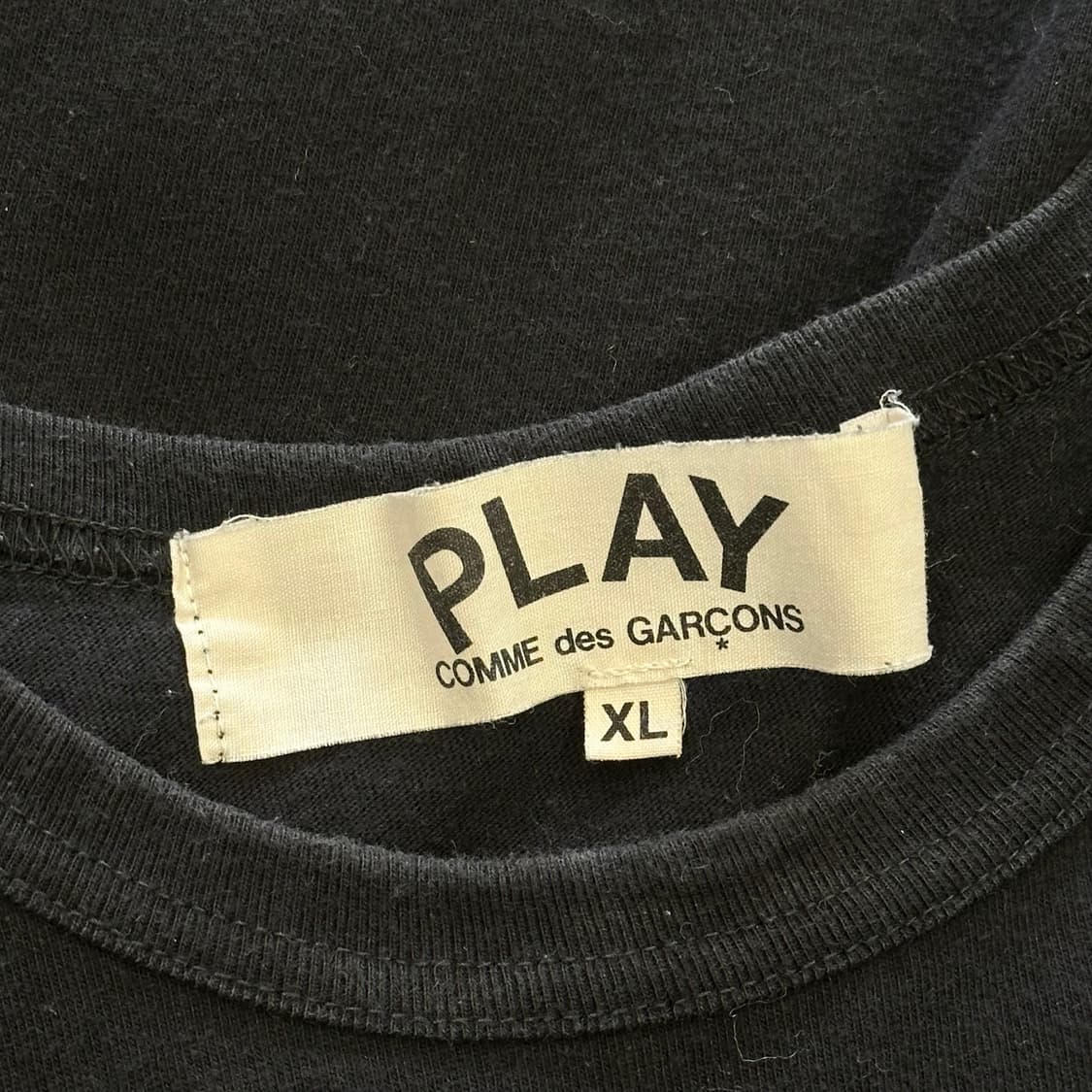 XL 꼼데가르송 더블하트와펜 블랙 반팔 티셔츠  상품이미지4