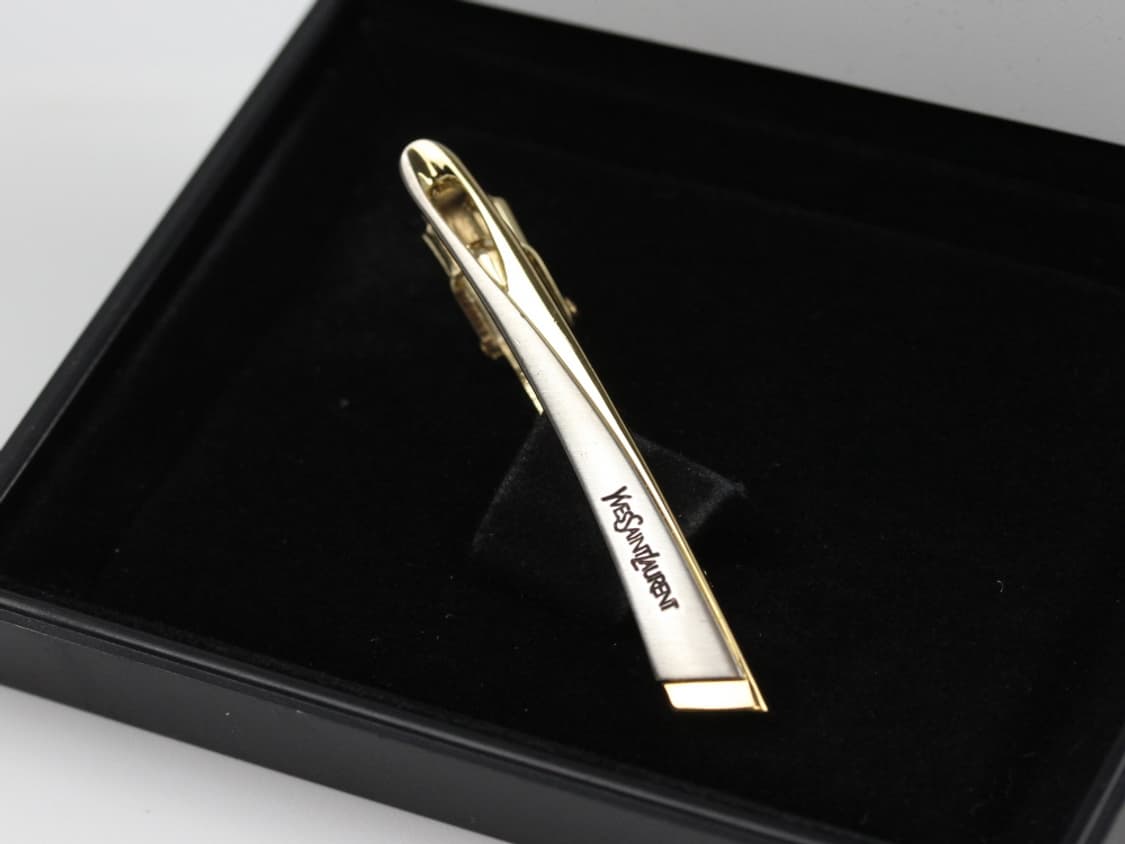 지방시 A등급 5.4cm 남자 명품 넥타이핀 상품이미지1