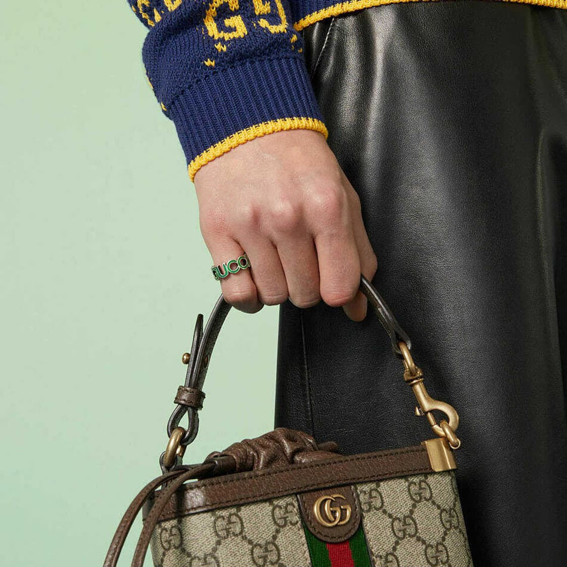 새상품 구찌 반지 인터로킹 G 에나멜 링 실버 그린 에나멜 상품이미지4