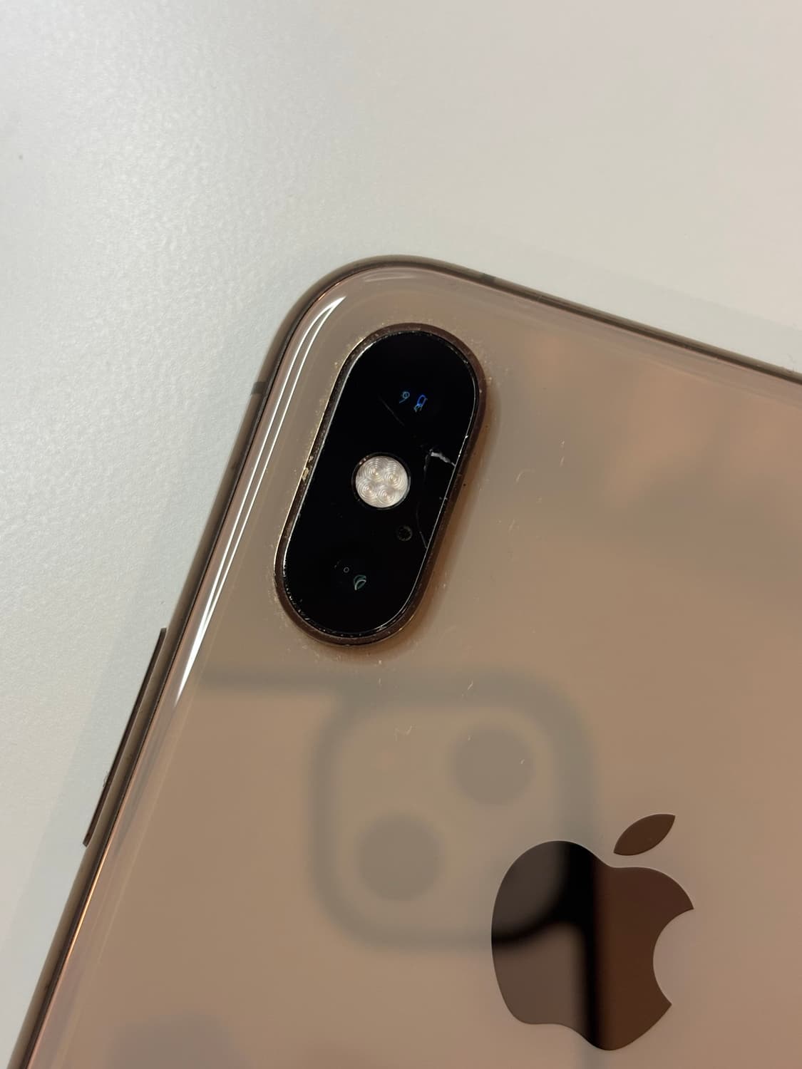 아이폰XS 골드 64기가 상품이미지2