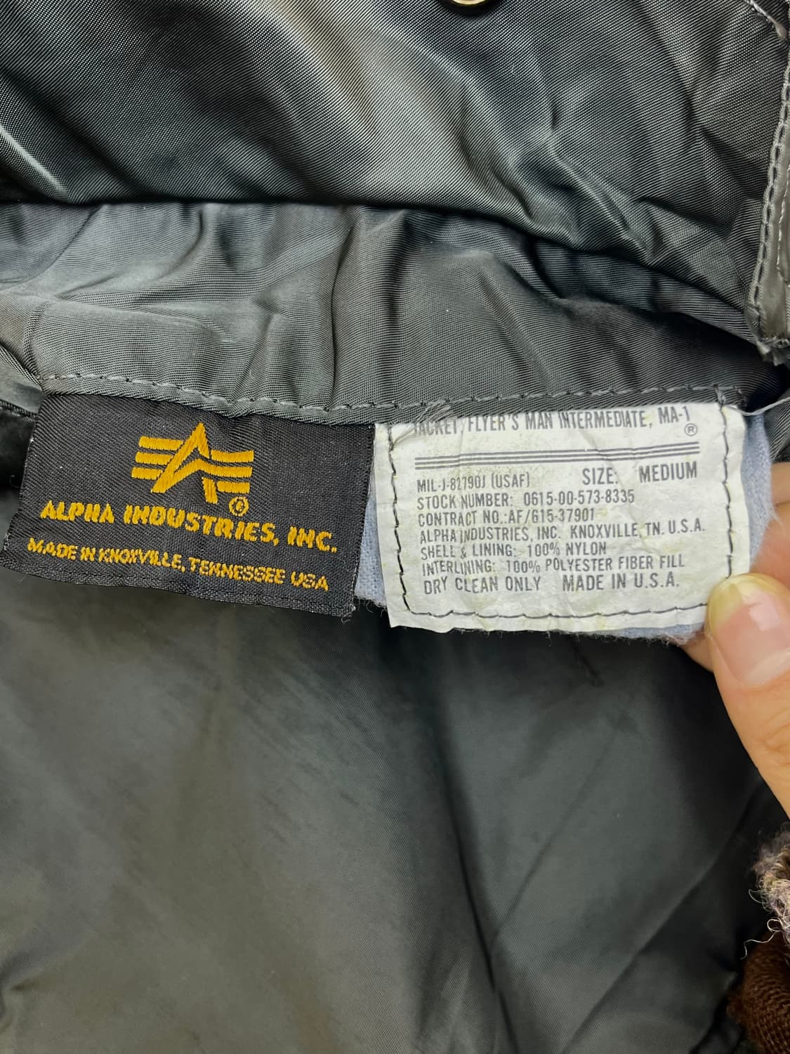 알파 인더스트리 U.S.A.F 플라이트 Ma-1 자켓 상품이미지9