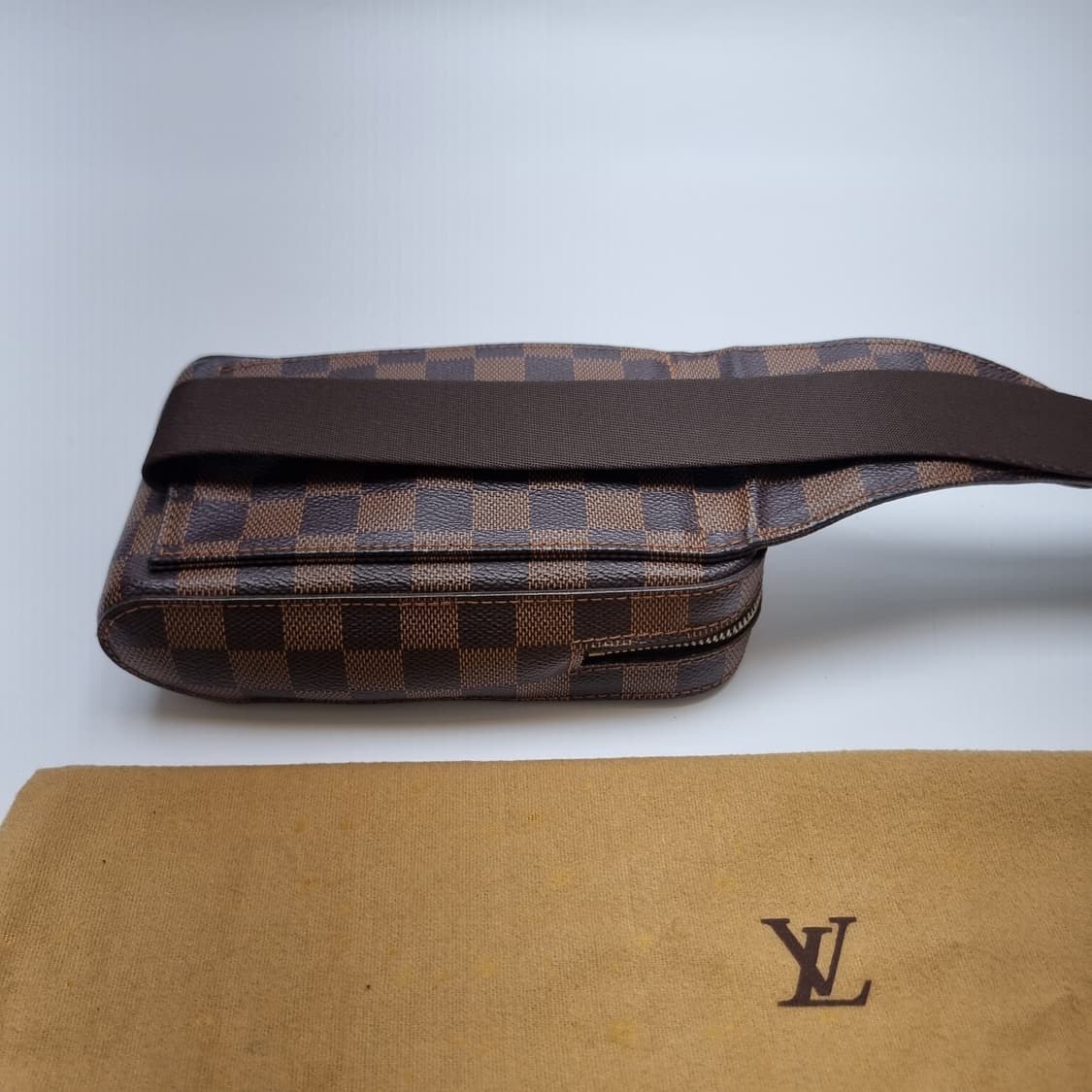 루이비통 제로니모스 다미에 힙색 슬링백 (최상급 신형, 남녀공용) 상품이미지8