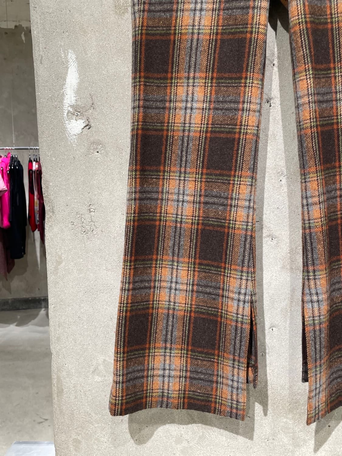 앤더슨벨 18F/W 다크 브라운 네나 체크 슬릿 울 트라우저 상품이미지4