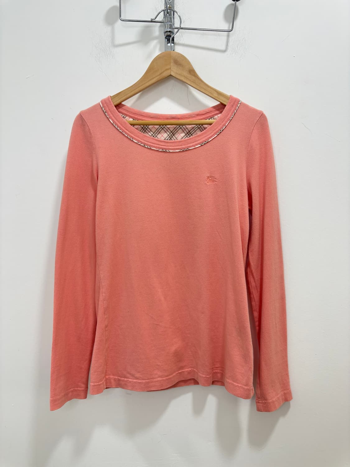 버버리 핑크 노바체크 긴팔 티셔츠 상품이미지4