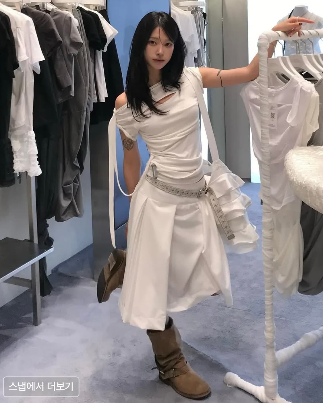 플레어업 드레이프 미디 스커트 화이트 size1 상품이미지7