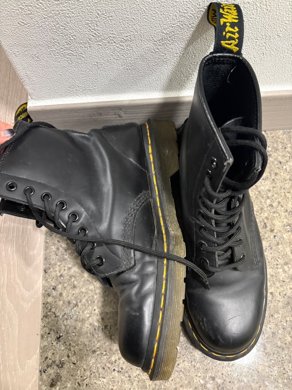 닥터마틴 1460 8홀 상품이미지2