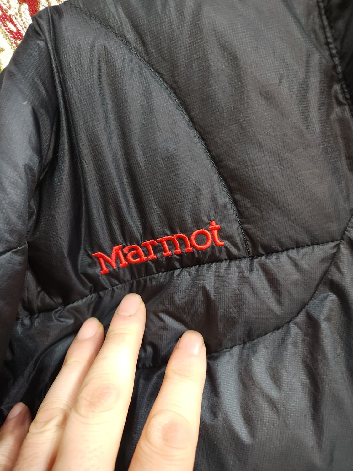 마모트 1000필 경량 다운 자켓

marmot 상품이미지4