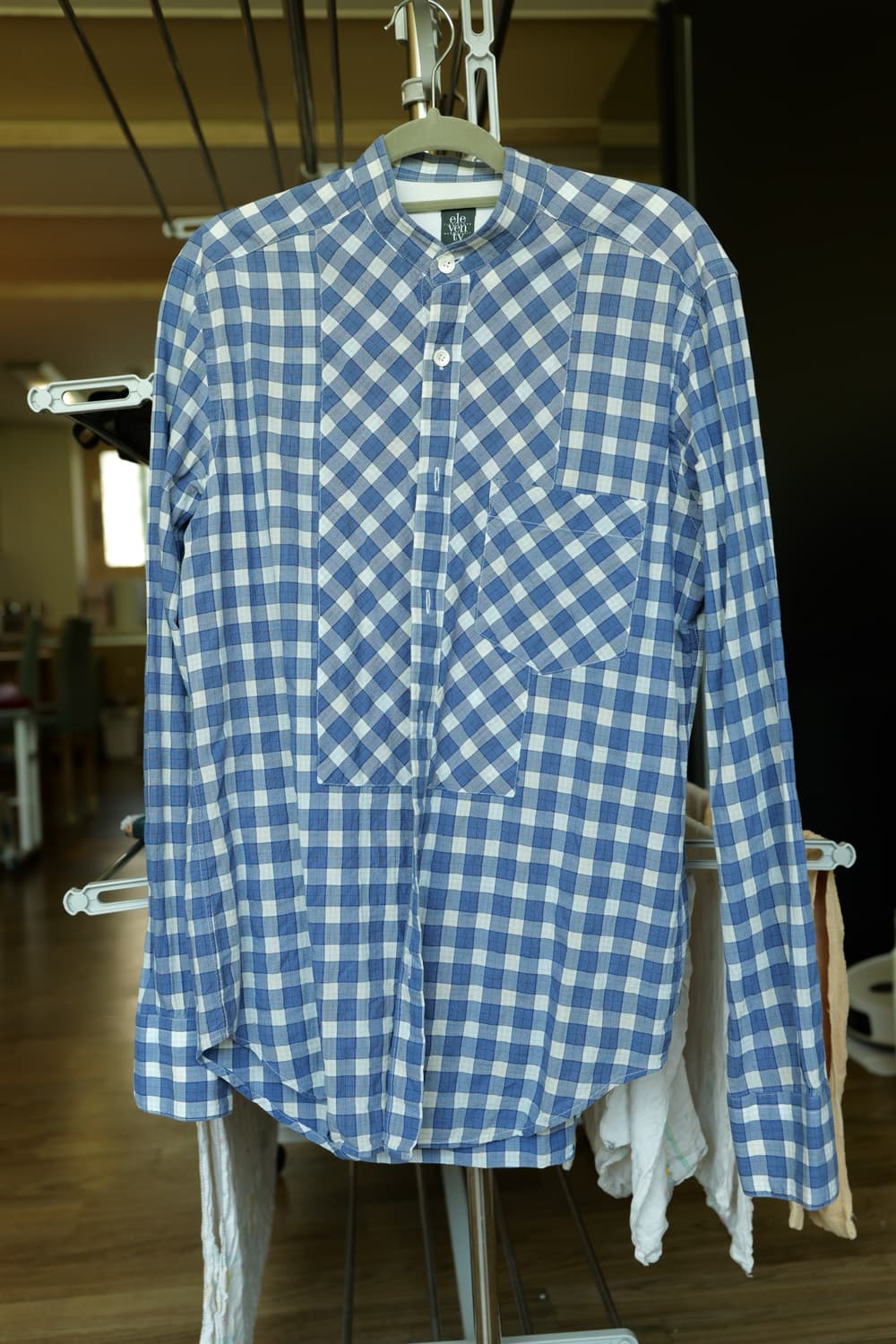 일레븐티 샴브레이 셔츠 37사이즈 (95) 상품이미지1