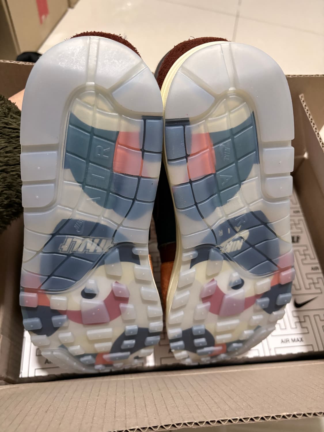 카시나 나이키 에어맥스1 원앙 270 상품이미지2