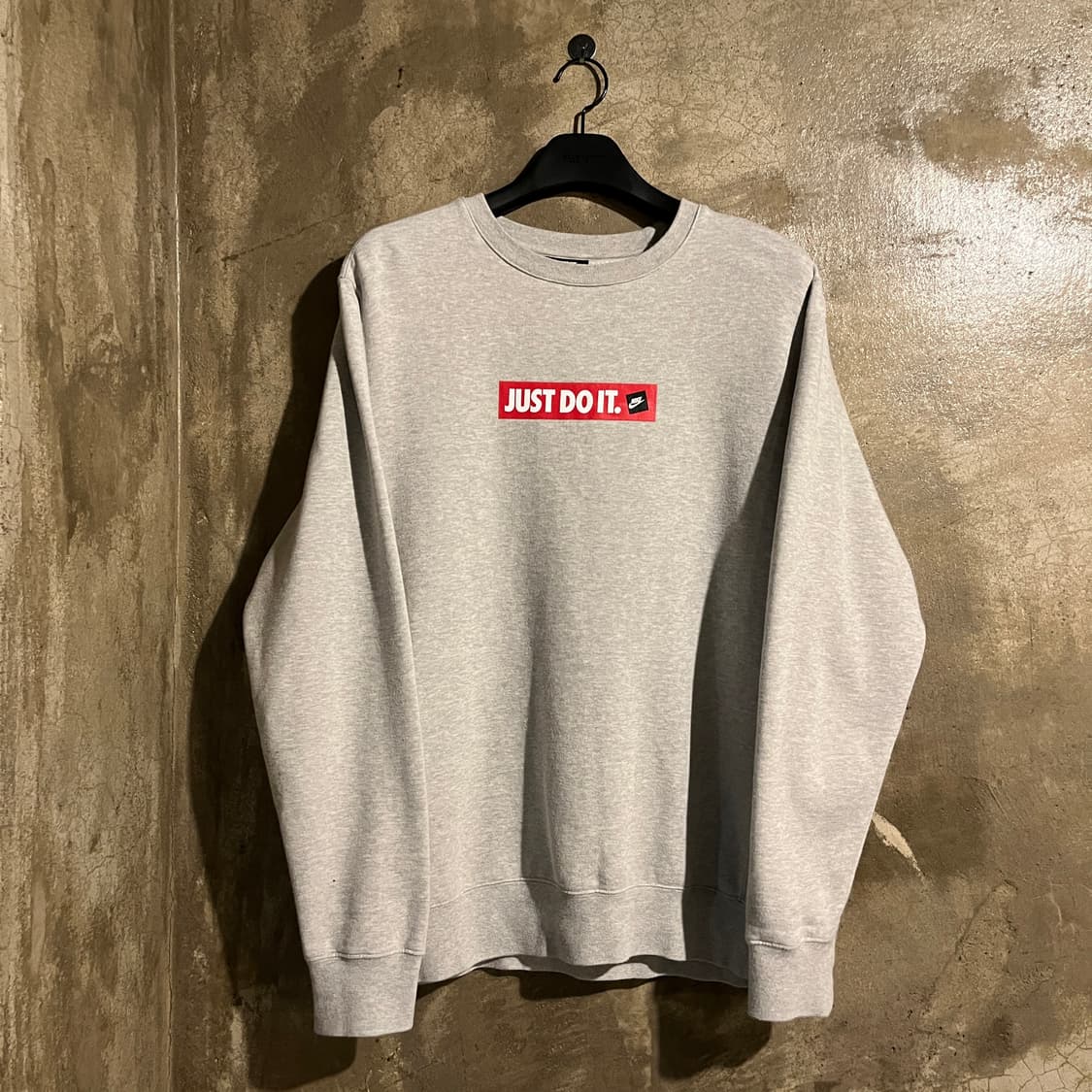 나이키 맨투맨 상품이미지1