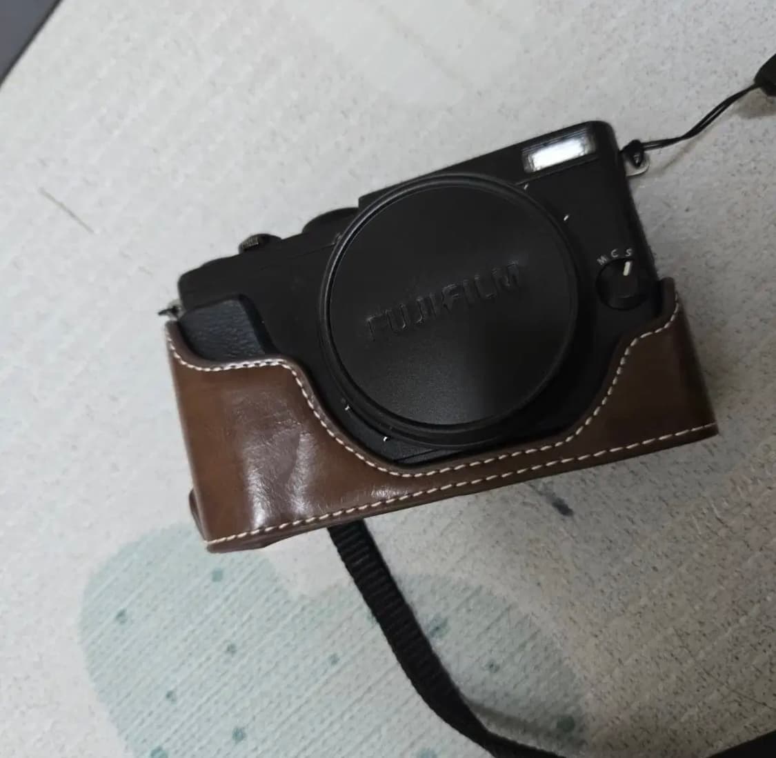 후지필름 X70 상품이미지3