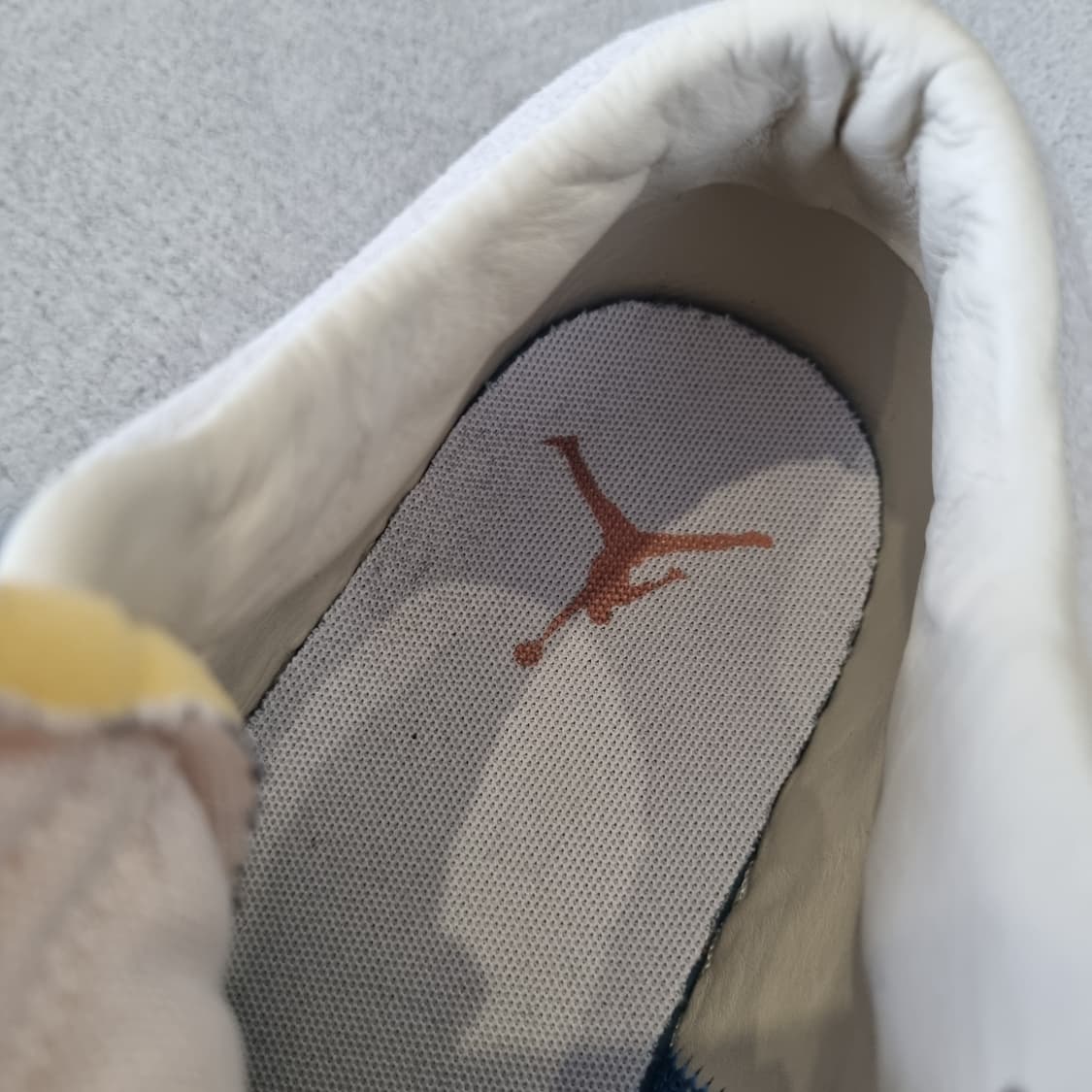 일본 나이키 에어 조던 1 로우 SE 도쿄 96 275mm 5회미만착용 상품이미지8