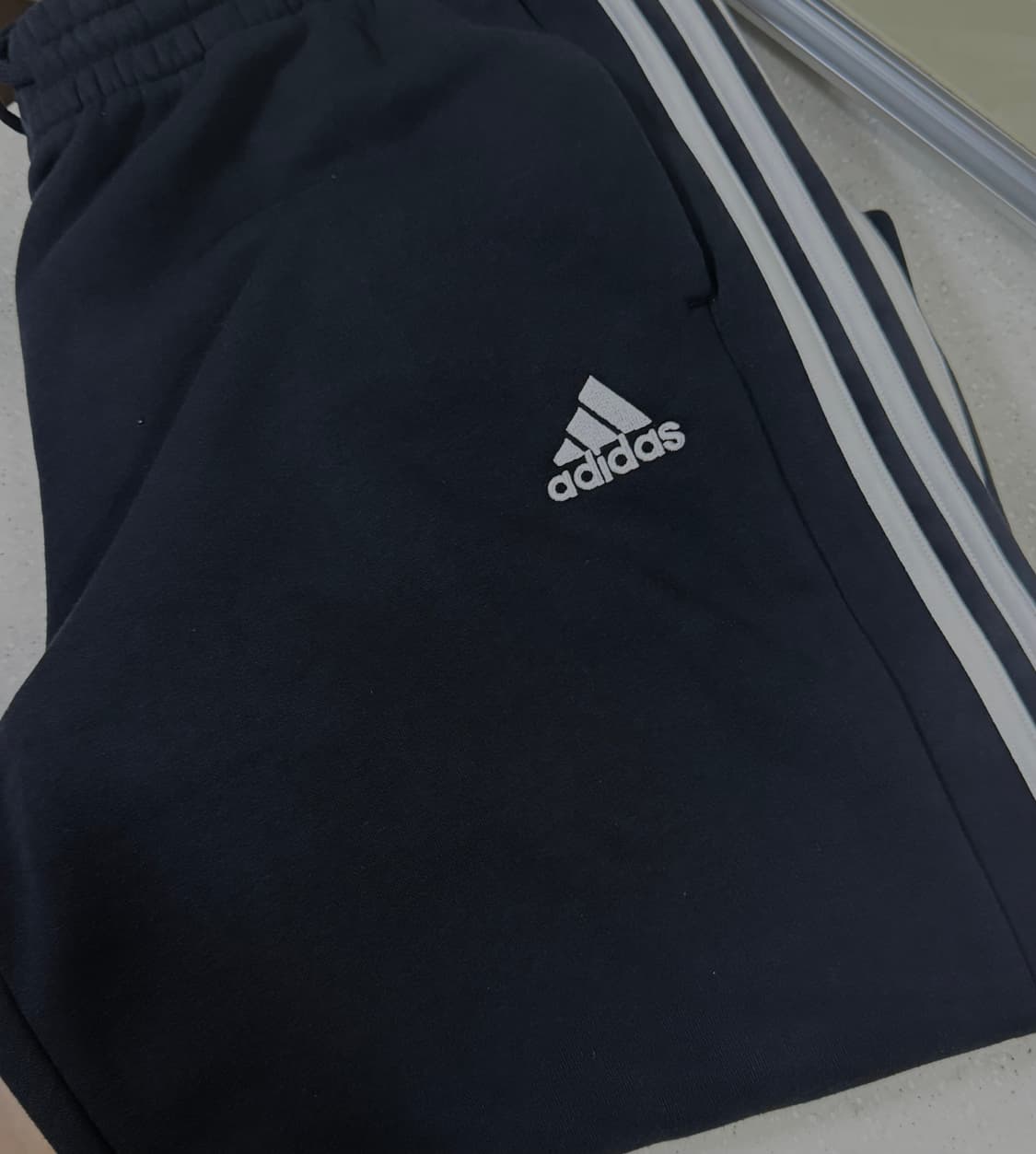 아디다스 3S 플리스 팬츠 상품이미지1