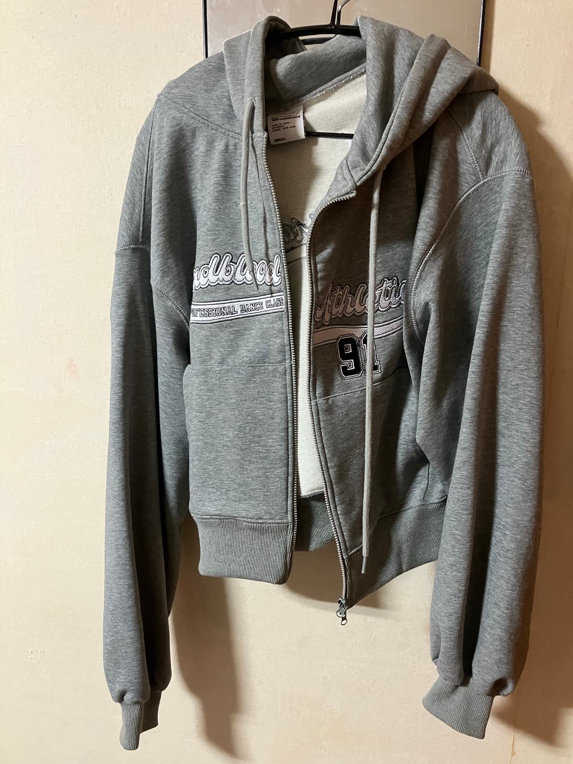 배드블러드 크롭 그레이 후드집업 스몰 상품이미지1