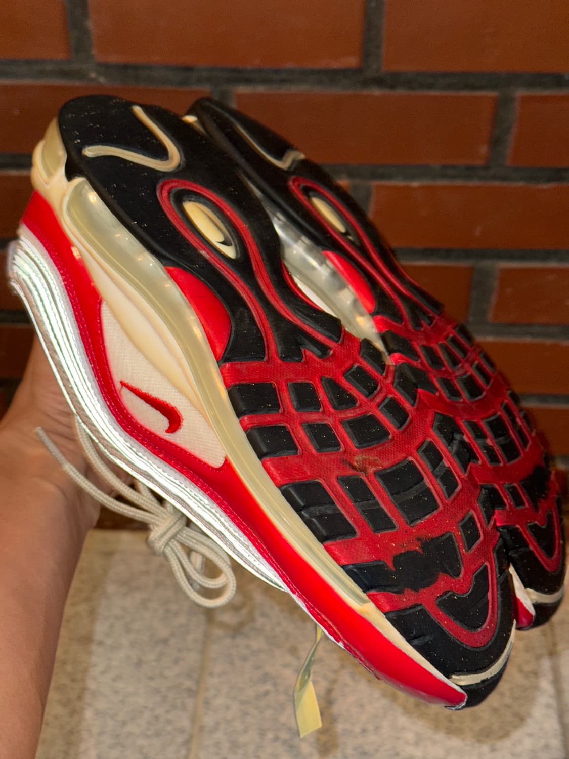 나이키 에어맥스 97 OG 실버/레드 (921826-009) 270 상품이미지6