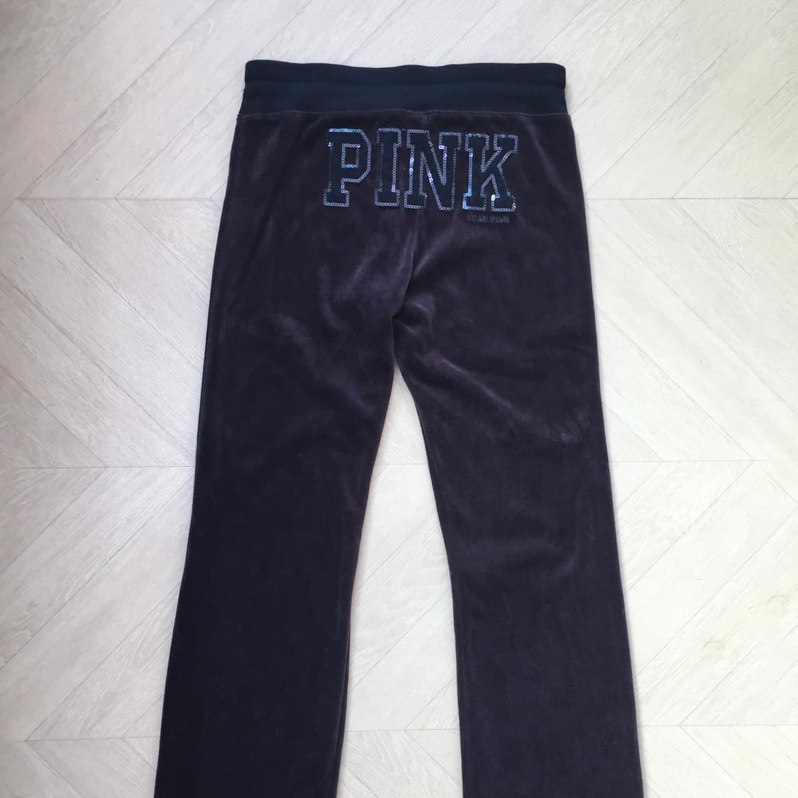 Navy Velvet  Pants  Sequin Patch Detail 상품이미지1