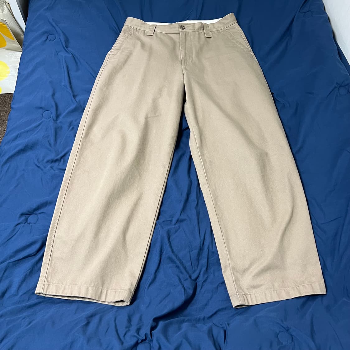 [82] 유니클로U 와이드핏 치노팬츠 상품이미지3