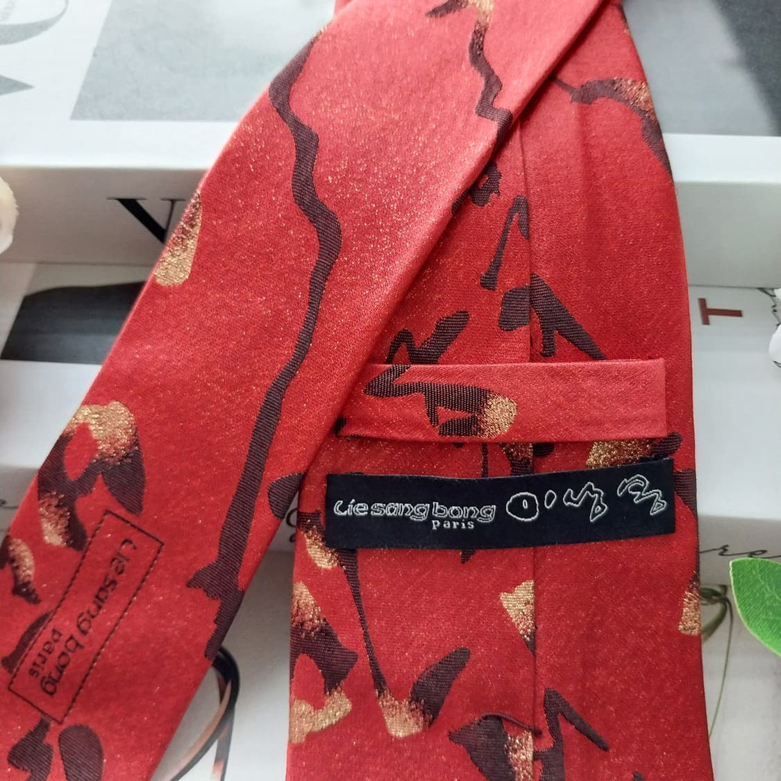 이상봉 파리스 실크 진오렌지 한글 넥타이 9cm A+등급 K1471
 상품이미지8