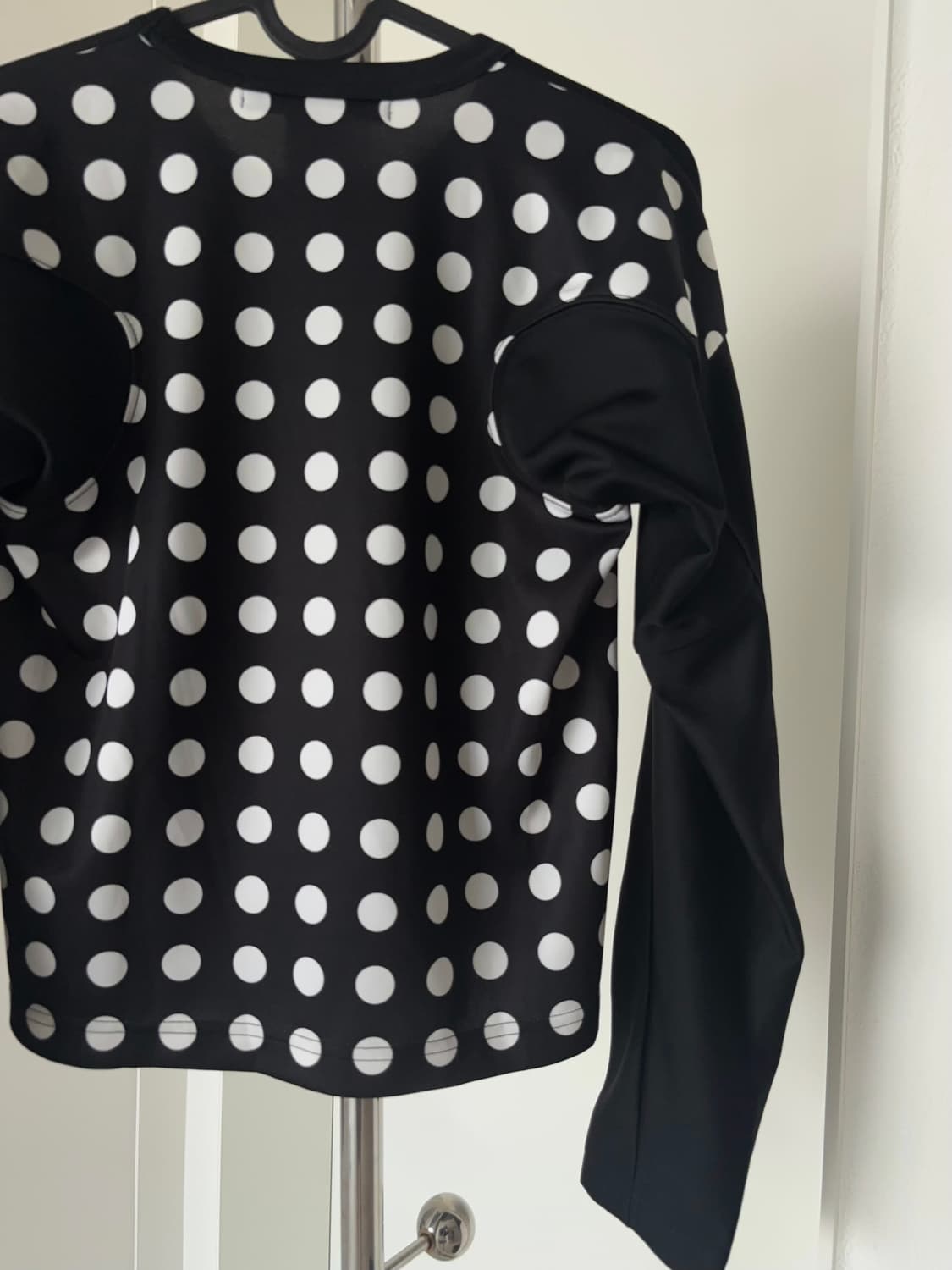 꼼데가르송 블랙 x 나이키 도트 티셔츠  상품이미지8