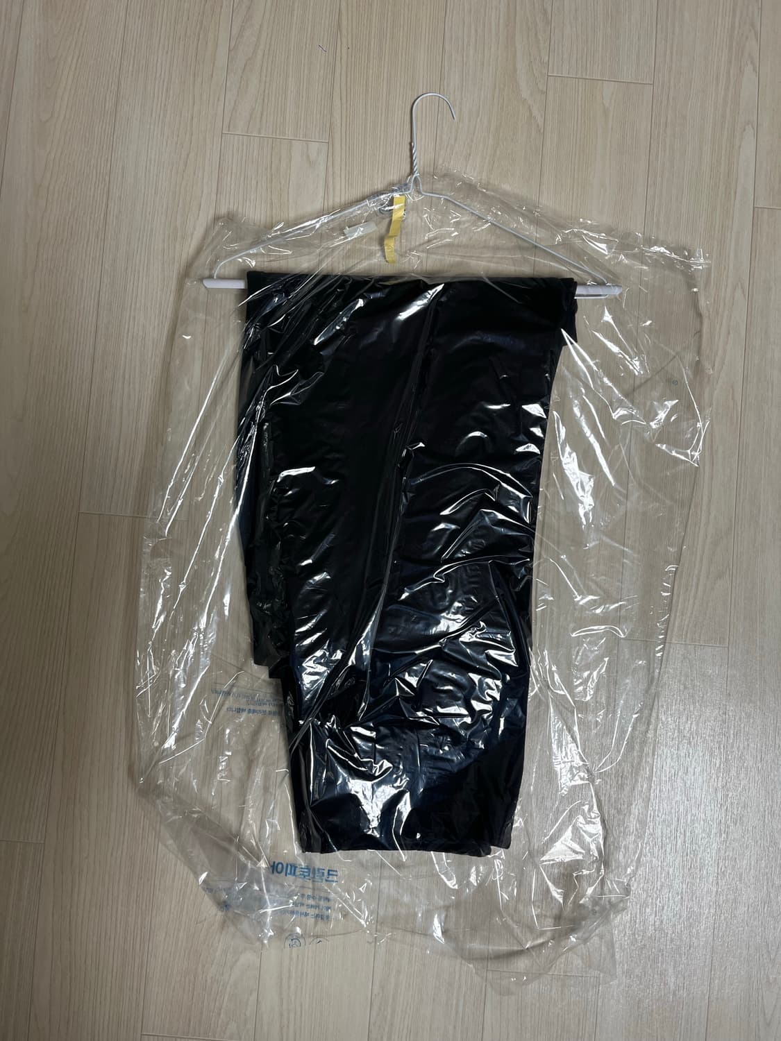 [HGBB STUDIO] YUPIK DENIM JEANS (BLACK) 상품이미지8