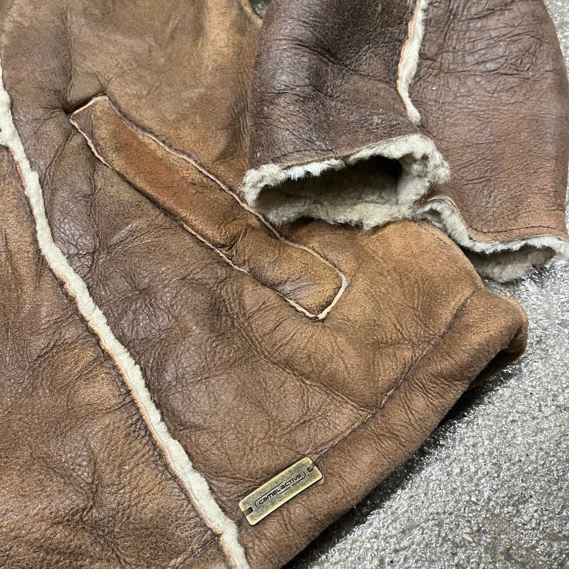 카멜 액티브 싱글 양가죽 무스탕 (105) 상품이미지5