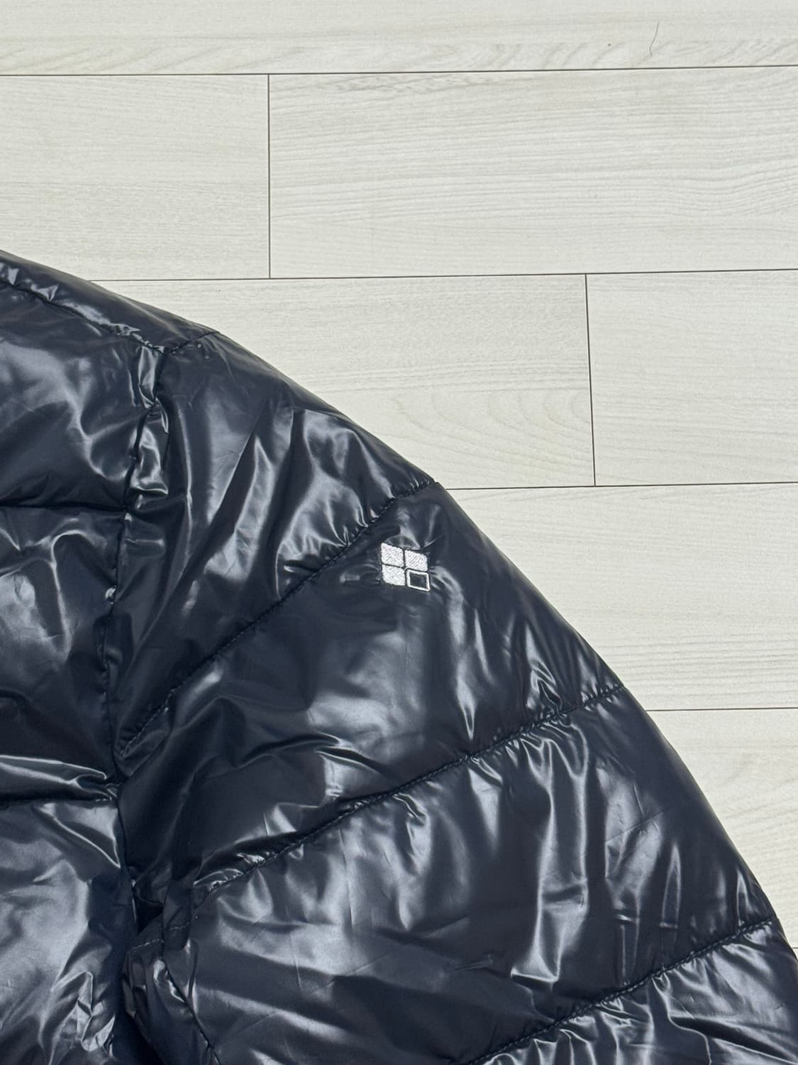 몽벨 플라잉 패딩 자켓 2XL 상품이미지4