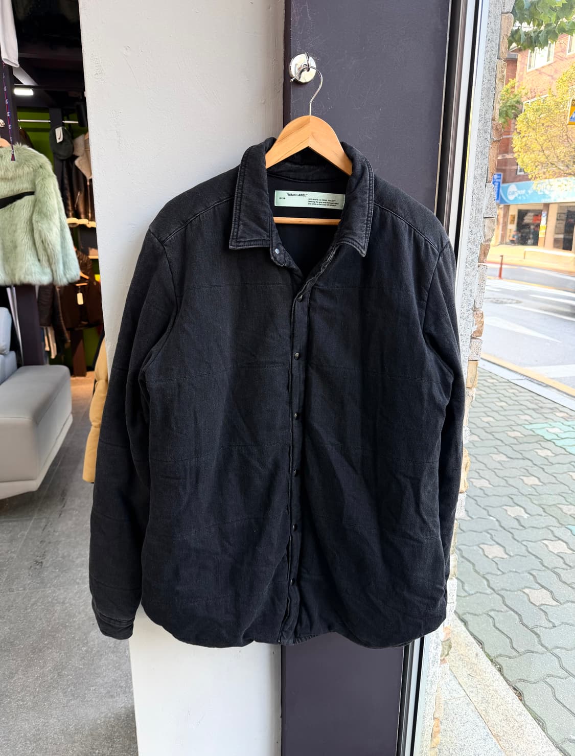 L/ 오프화이트 버질아블로 백로고 데님 패딩 상품이미지2