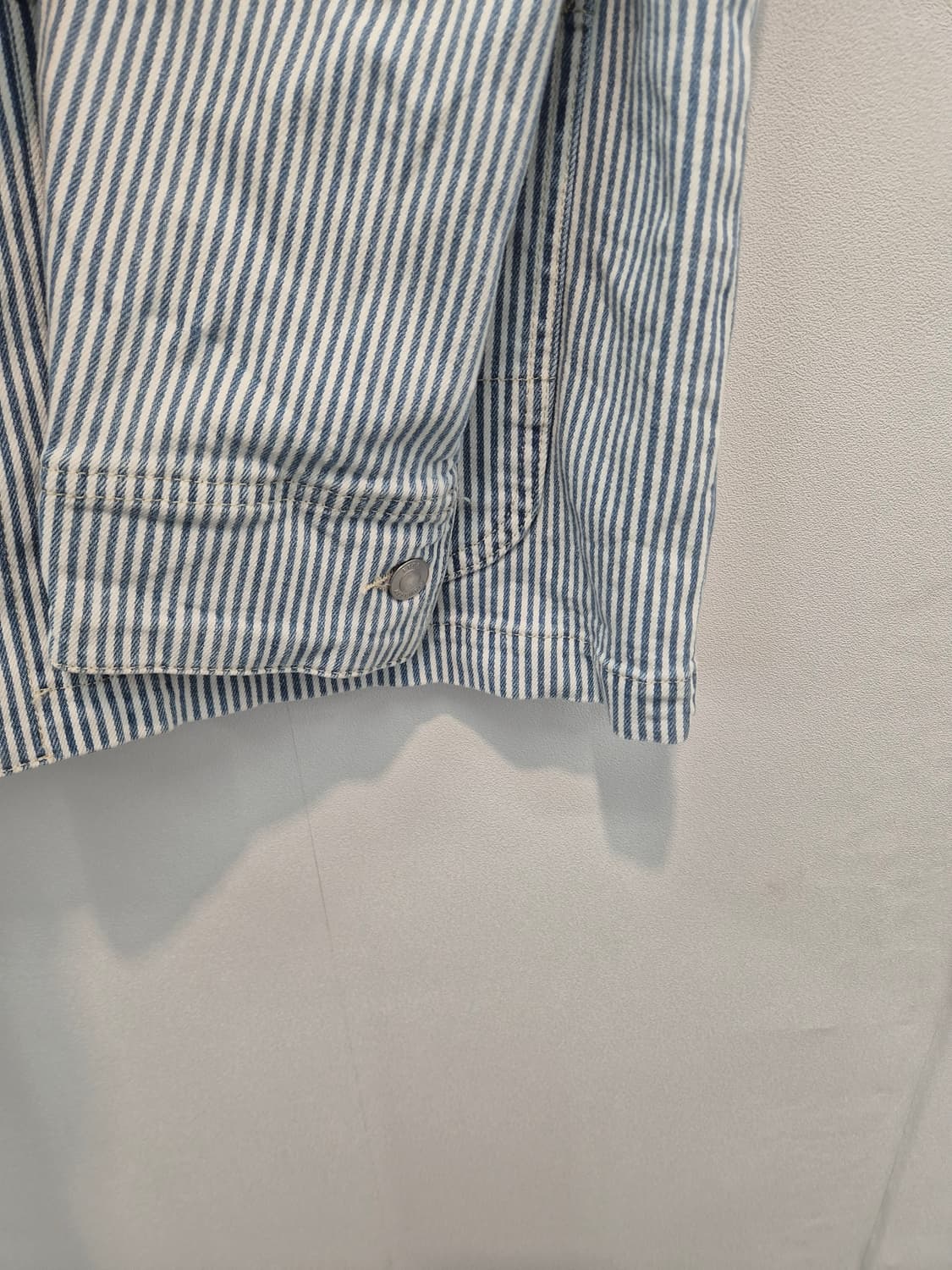 Free Assembly 스트라이프 패턴 자켓  M
 상품이미지4